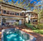 Dux Nutz - Accommodation Redcliffe