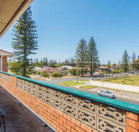 Seabreeze 5 Opposite Bowling Club - Accommodation Redcliffe