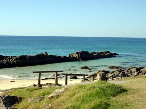 Sandpebbles 1 Pebbly Beach - Accommodation Redcliffe 4