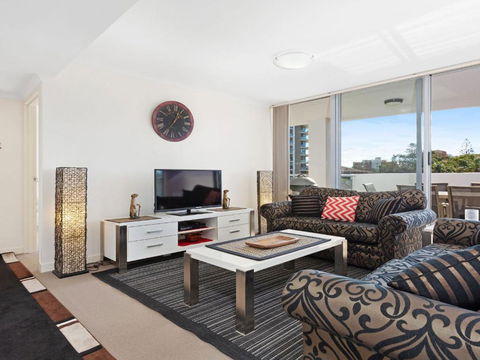 The Crest 201 Forster CBD! - Accommodation Redcliffe 2