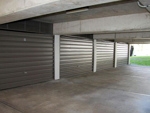 Breakers 8 Main Beach Location! - Accommodation Redcliffe 5