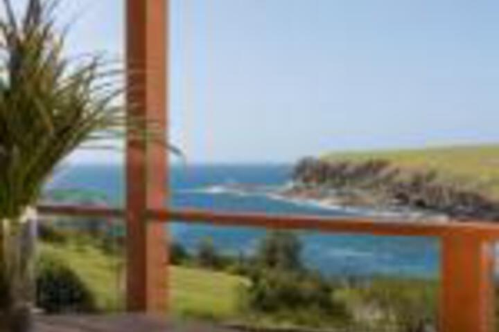Kiama NSW Accommodation Redcliffe