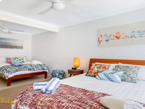 Karinya At Little Beach Downstairs - Accommodation Redcliffe 6