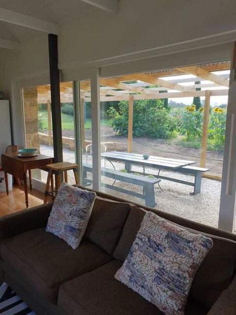 Rosendale Stables - Accommodation Redcliffe 5