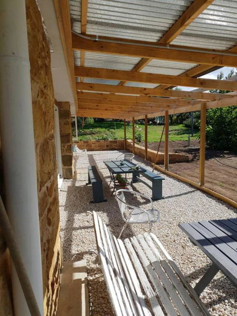Rosendale Stables - Accommodation Redcliffe 1