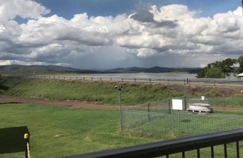 Lake Callide Retreat - Accommodation Redcliffe 4