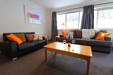 Elkhorn 11 - Accommodation Redcliffe 5