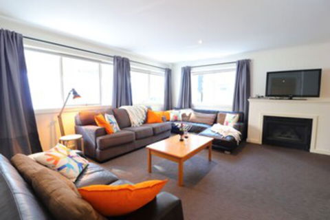 Elkhorn 11 - Accommodation Redcliffe 0