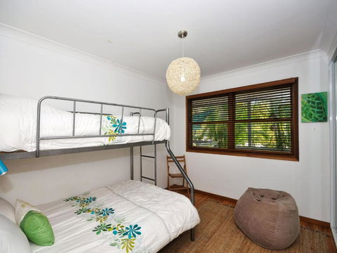 Brilliant Location - Accommodation Redcliffe 2
