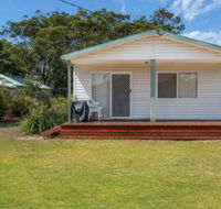 Coastal Cottage - Accommodation Redcliffe