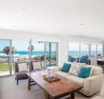 12 Cliff Road - Accommodation Redcliffe