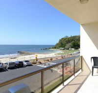Debra Court 5 - Accommodation Redcliffe