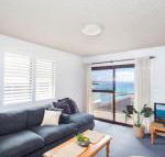 Hibiscus Court 5 - Accommodation Redcliffe