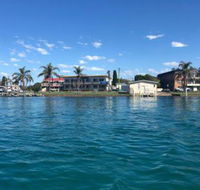 Lakeside Flats 5 - Accommodation Redcliffe