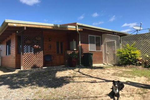 Clacherty Views - Accommodation Redcliffe 2