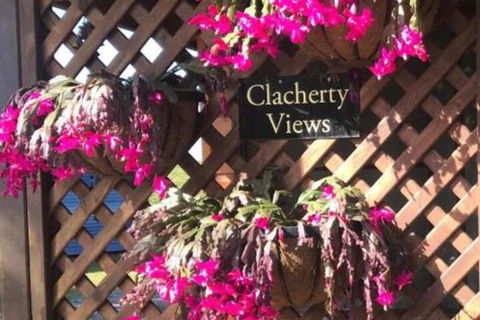 Clacherty Views - Accommodation Redcliffe 6