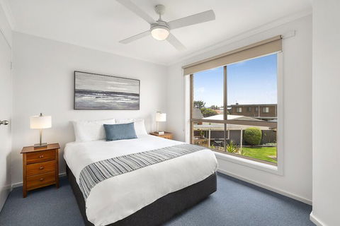 Marine Cove Resort - Accommodation Redcliffe 5