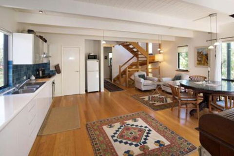 Orion Studio With Ocean Views - Accommodation Redcliffe 0