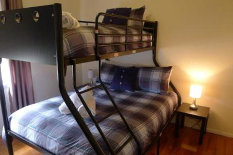 OCEAN BREEZE - Accommodation Redcliffe 7