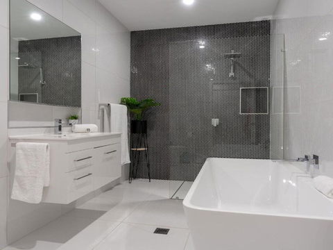 Bella K Style Comfort & Location - Accommodation Redcliffe 6