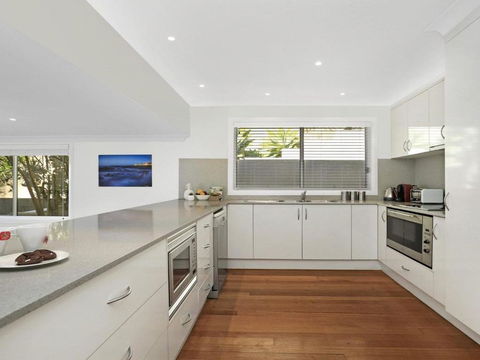 Santa Barbara On Bombo Beach - Accommodation Redcliffe 1