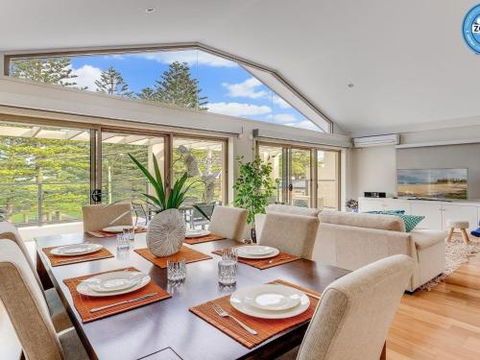 Shore To Please Comfort Cafes & Beaches - Accommodation Redcliffe 4