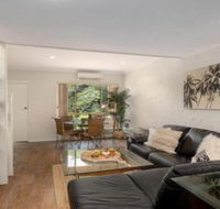 Tehidy Townhouse translation a place of retreat - Accommodation Redcliffe