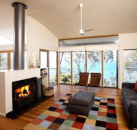 Wye View architecturally designed stunning views - Accommodation Redcliffe