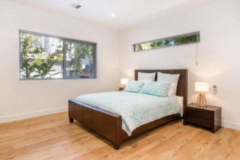 PALM COURT RETREAT MORNINGTON - Accommodation Redcliffe 2