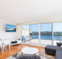 Regatta 19 - Accommodation Redcliffe