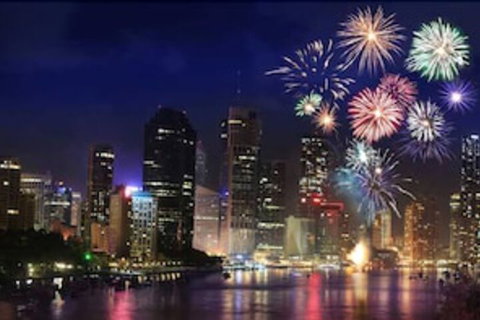 Rochedale Spacious Holiday 4 Bedrooms House Qro009 - Accommodation Redcliffe 3