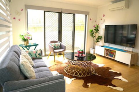 A Cozy 3BRM House At Doncaster - Accommodation Redcliffe 0