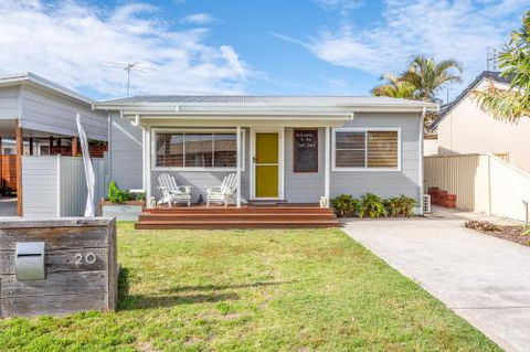 The Surf Shack - Accommodation Redcliffe 3