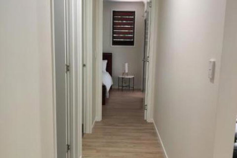 Rainforest Retreat - Accommodation Redcliffe 7