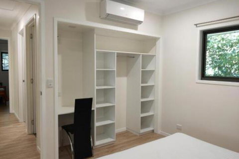 Rainforest Retreat - Accommodation Redcliffe 5