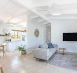 Birdsea House - Accommodation Redcliffe