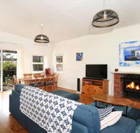 Triangulo at Culburra Pet Friendly 2 Mins to Beach - Accommodation Redcliffe