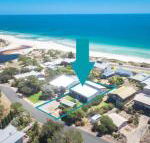 Luxury on Lewis 6 Lewis Road - Accommodation Redcliffe