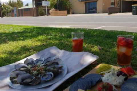 Stylish Comfortable 2 Bdrm Glenelg North - Accommodation Redcliffe 3