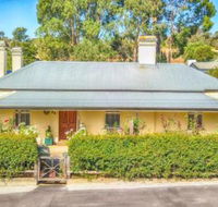 Captain Roddas Cottage - Accommodation Redcliffe
