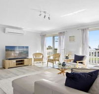 Culburra Beach Retreat close to two beaches - Accommodation Redcliffe