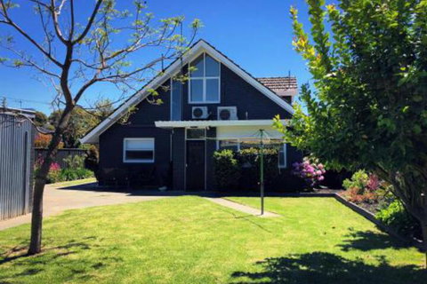 Murrays Place On Pakenham - Accommodation Redcliffe 5