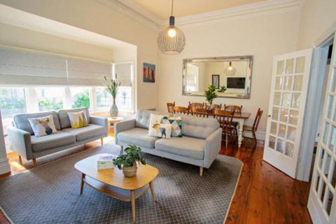 Hansen Street Retreat - Accommodation Redcliffe 0