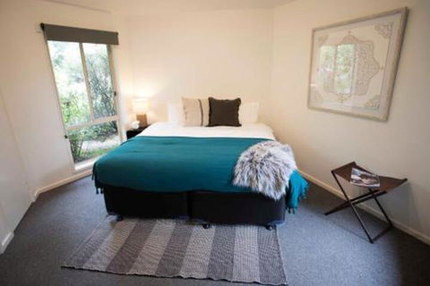 MONREPOS - Accommodation Redcliffe 5