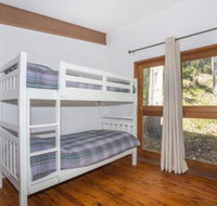 Surfers Ave 17 Narrawallee - Accommodation Redcliffe