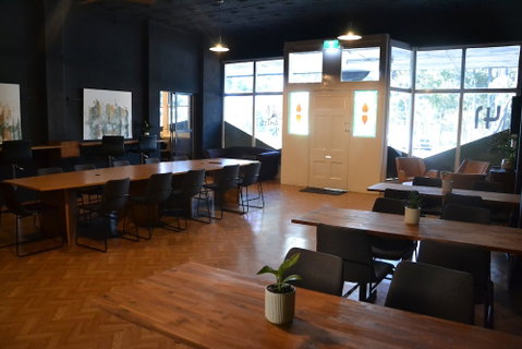 Black Diamond Lodge - Accommodation Redcliffe 4