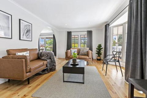 YIN YANG MOUNT ELIZA - Accommodation Redcliffe 5