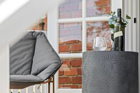 YIN YANG MOUNT ELIZA - Accommodation Redcliffe 2