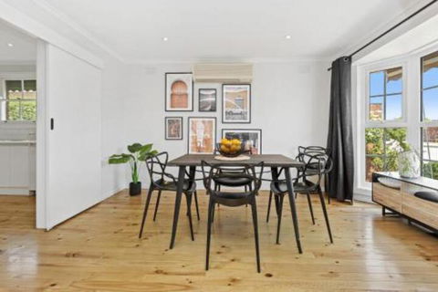 YIN YANG MOUNT ELIZA - Accommodation Redcliffe 0