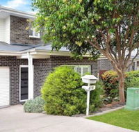 Saddleback Kiama restful with coastal views - Accommodation Redcliffe